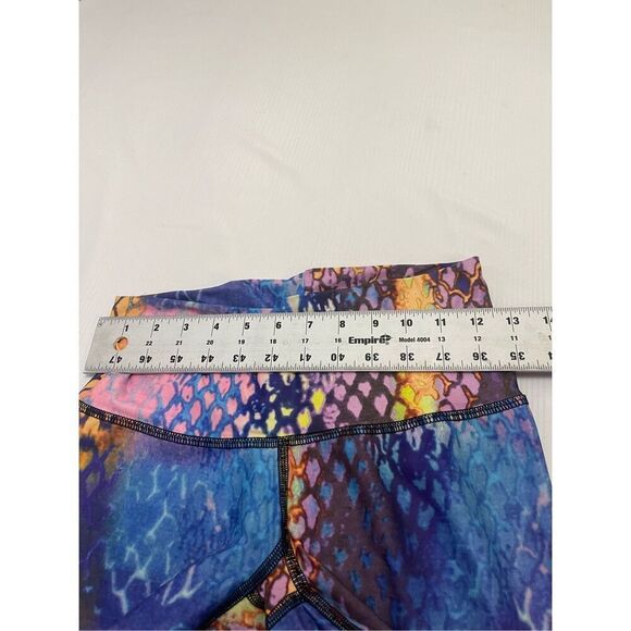 Teeki Snake Print Mermaid Goddess Cropped Leggings Size Small - Picture 3 of 8